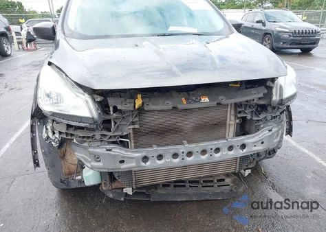 2015 Ford Escape Se z USA, uszkodzony, nr VIN 1FMCU9GX2FUC33710